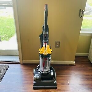 Dyson DC33 | in Stoke-on-Trent 
